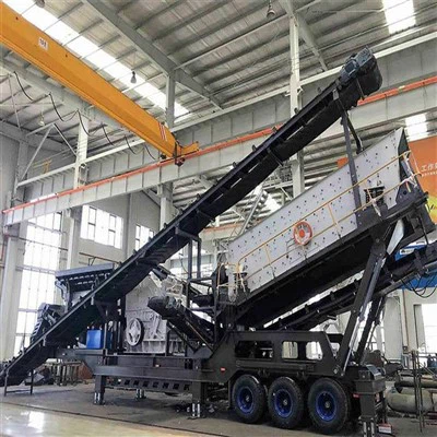 Mobilný drvič v pneumatike pre rudy